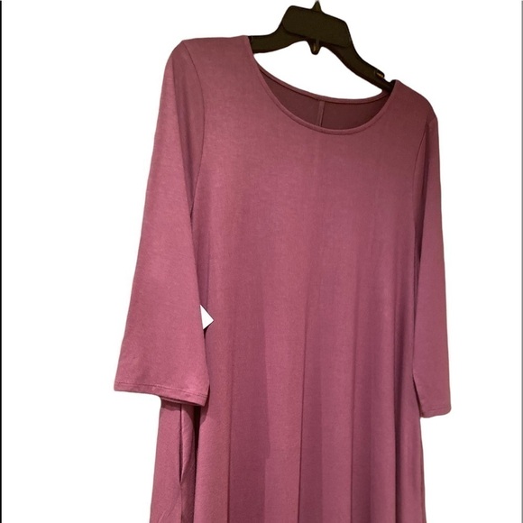 𝅺shawn Cranberry Dress - Picture 2 of 5